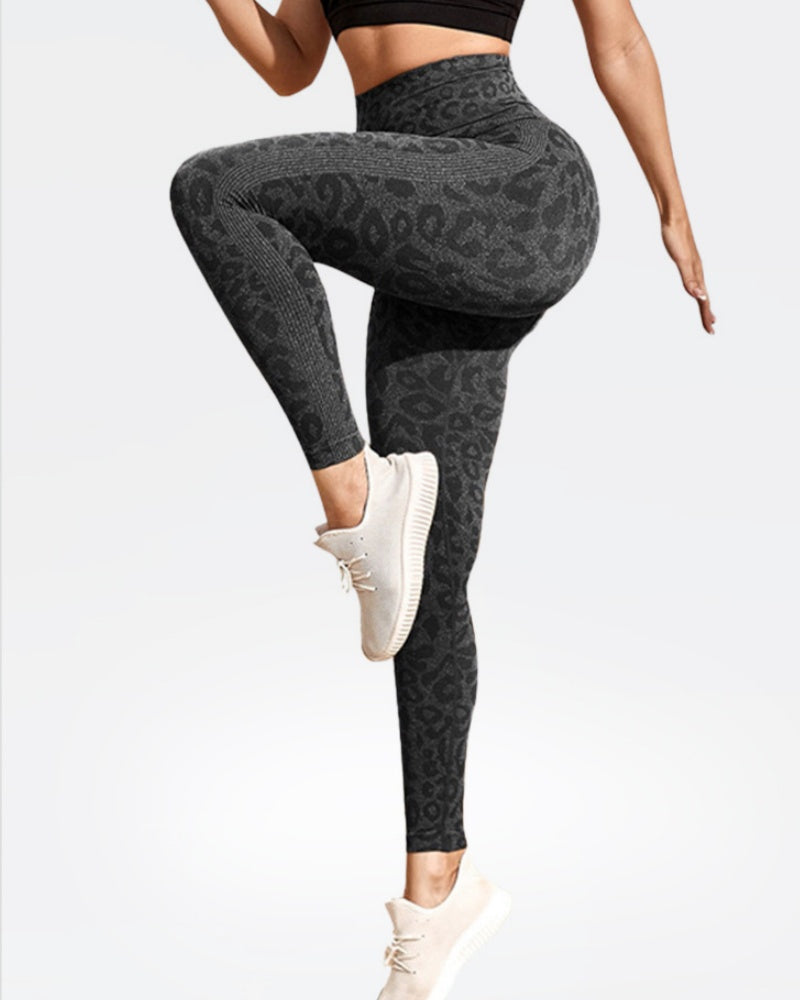 Seamless leopard Print Yoga Pants for Outer Wear, High Waist Tummy Control Peach Butt Lift