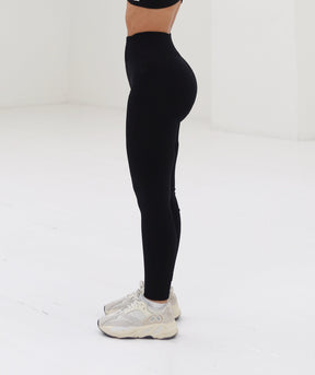 Seamless Ribbed Contour Leggings and Yoga Pants