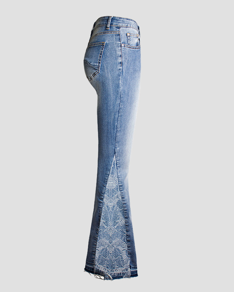 Casual  Mid Waist Tummy Control Flared Jeans with with Embroidered Patches